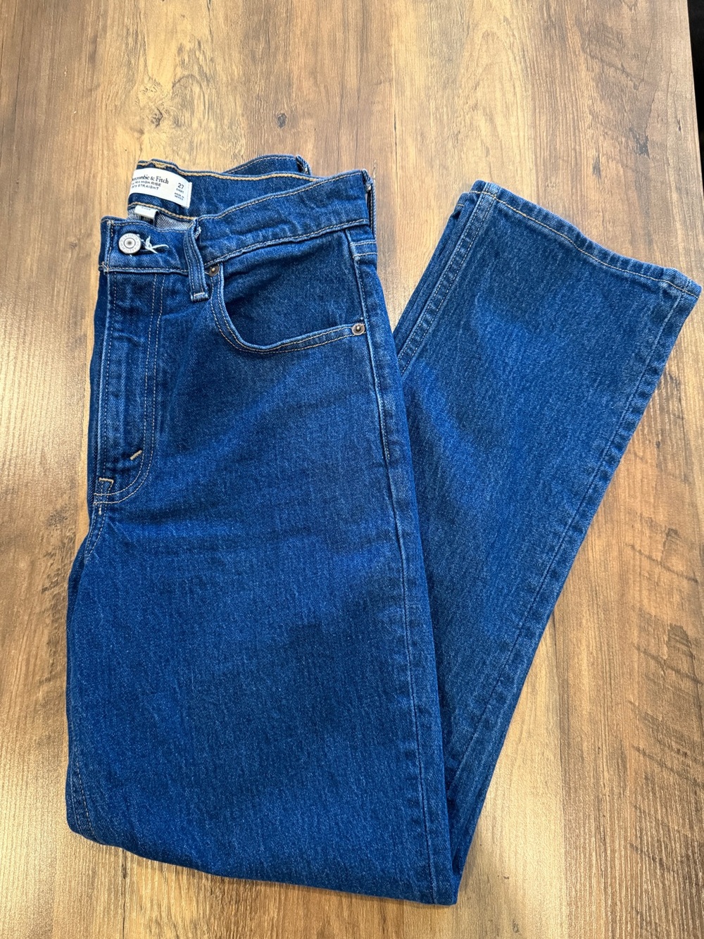 A&F 90’s straight